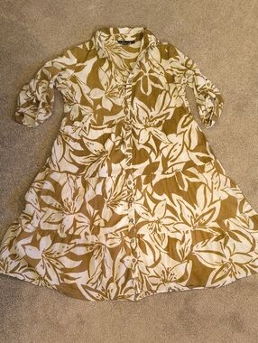 Mlle Gabrielle Floral Shirt Dress  Cream & Caramel. Tiered Lined Shirt. 1X Plus